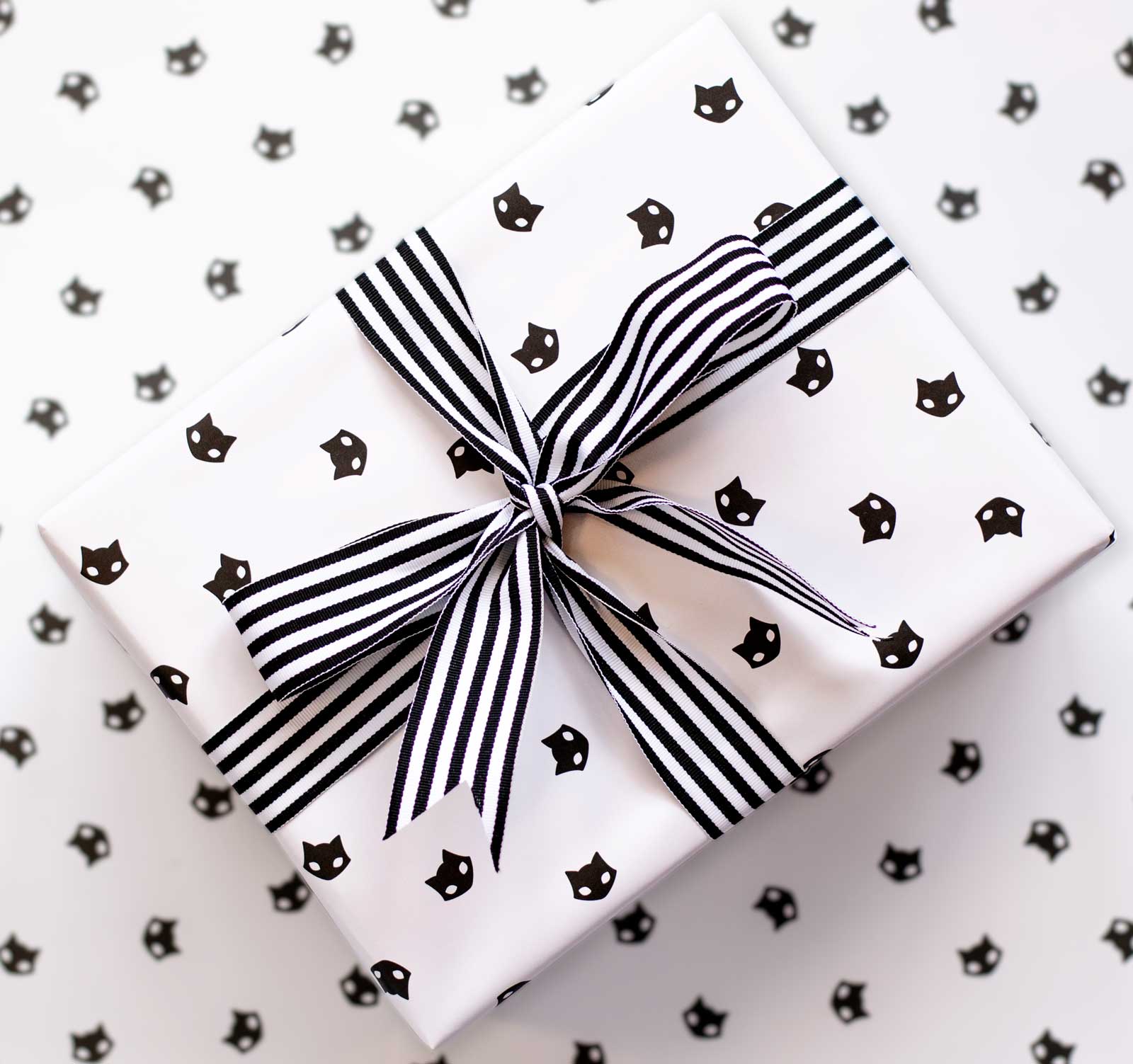 Black Cat Spooky Gift Wrap – Spooky Cat Press