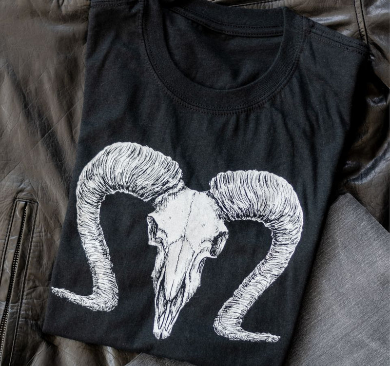 Capricorn Skull Horoscope Zodiac T-Shirt